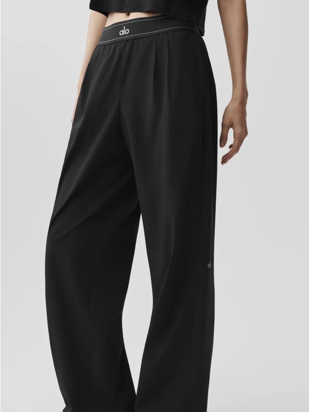 ALO Suit Up Trouser - Black - Size Small